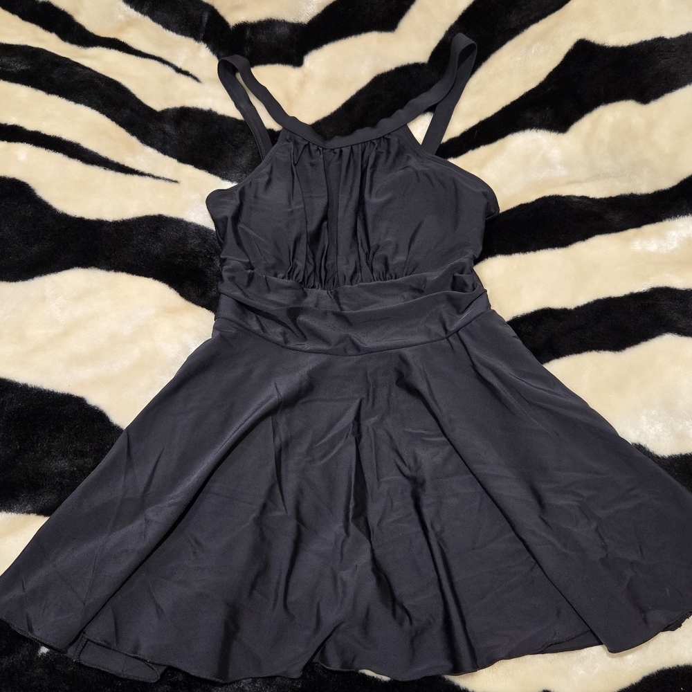 Womens Runched One Piece Swimdress - Picture 2 of 5
